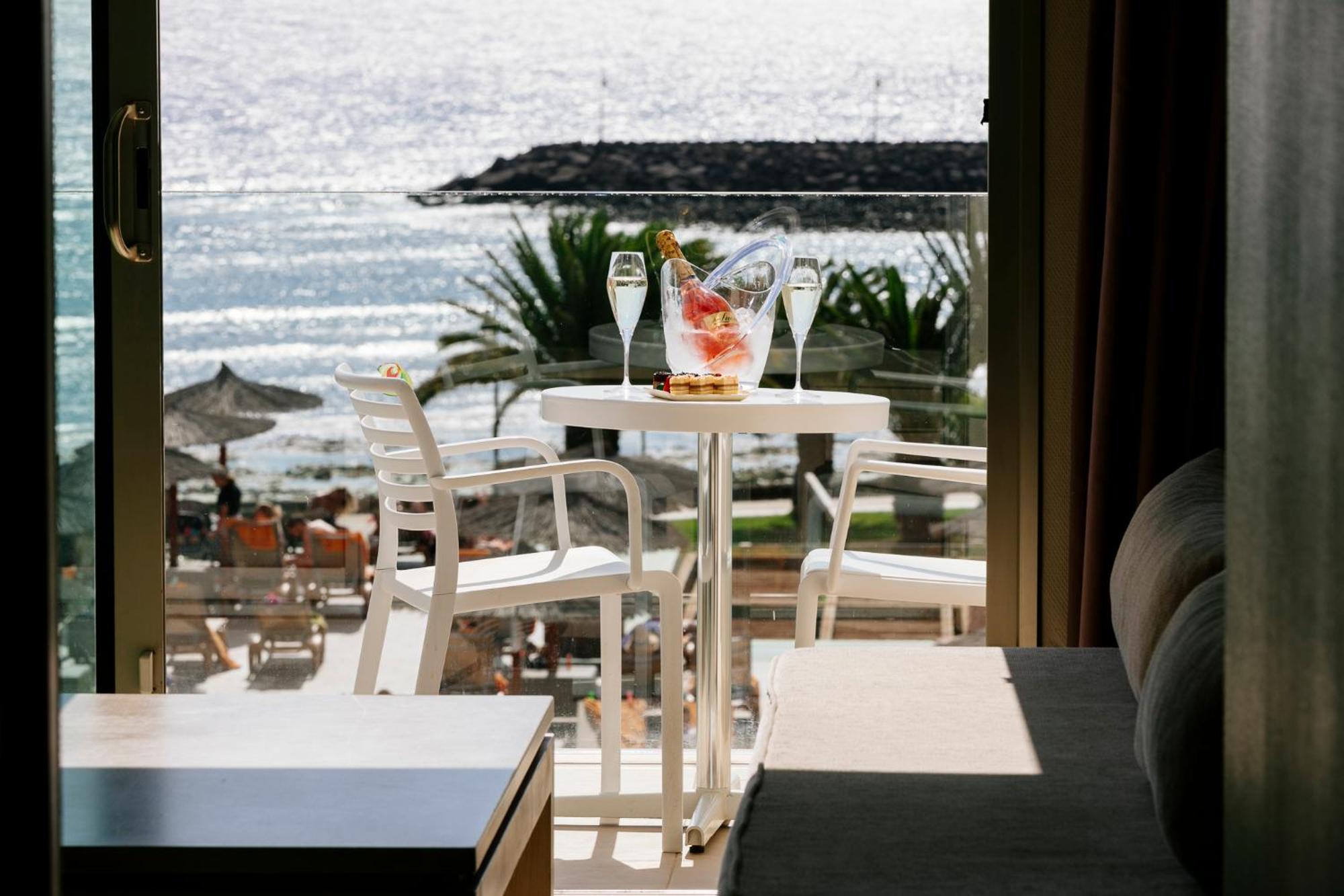 Hd Beach Resort Costa Teguise Esterno foto